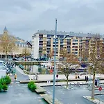 Port De De Gamme קאין