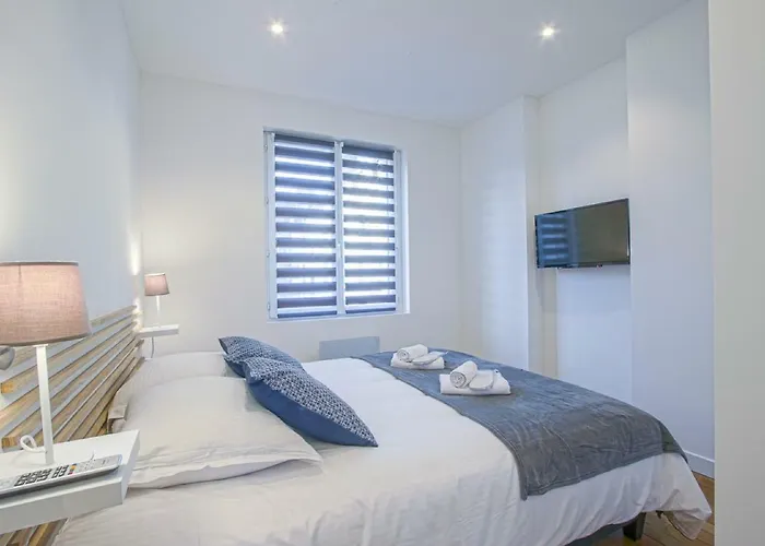 Port De De Gamme カーン