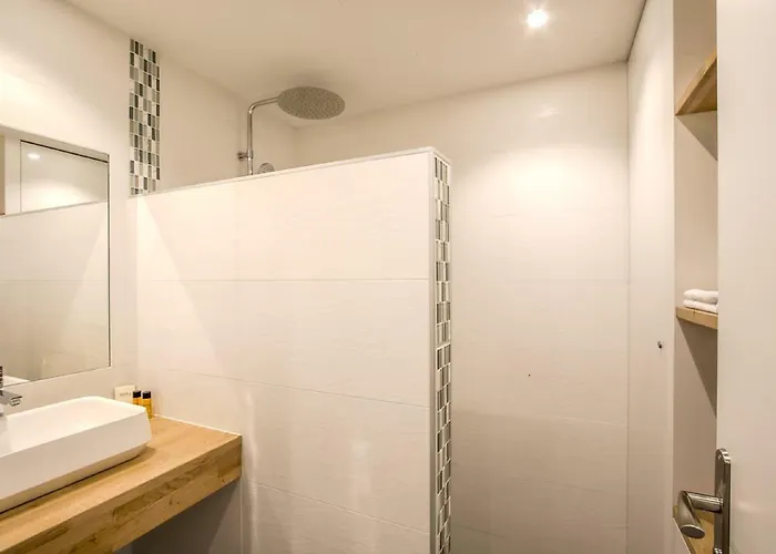 Port De De Gamme * カーン